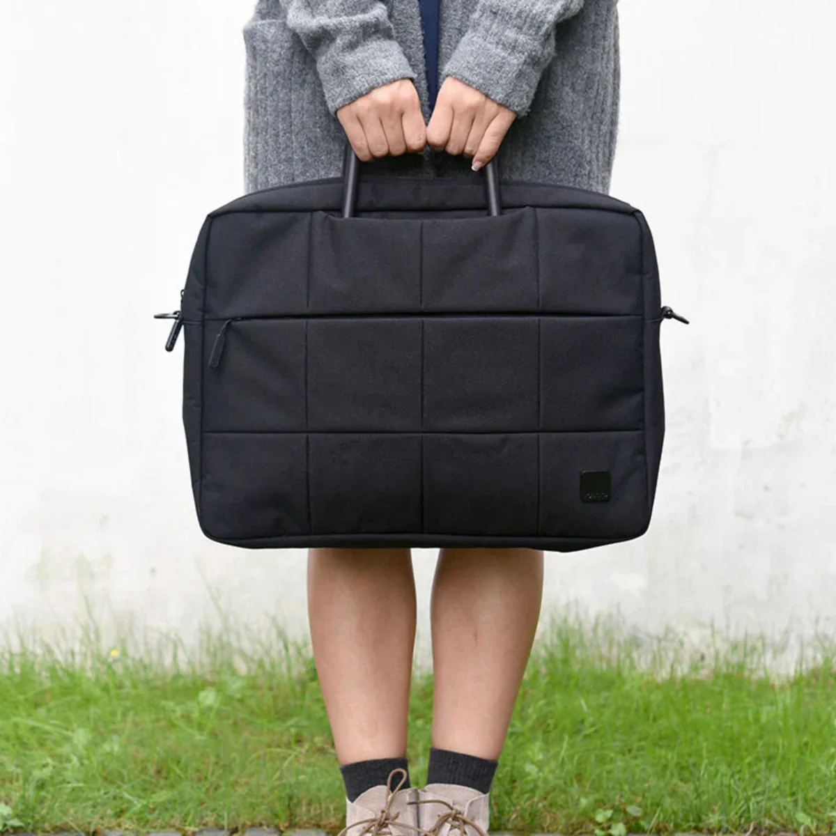 Alio Brief Bag - Image 5