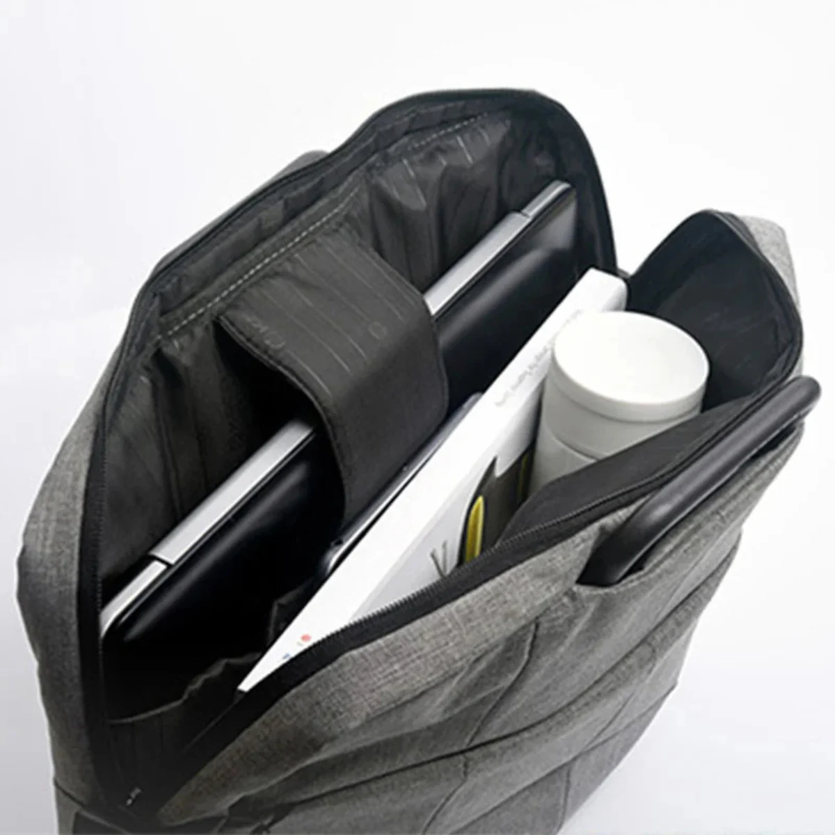 Alio Brief Bag - Image 6