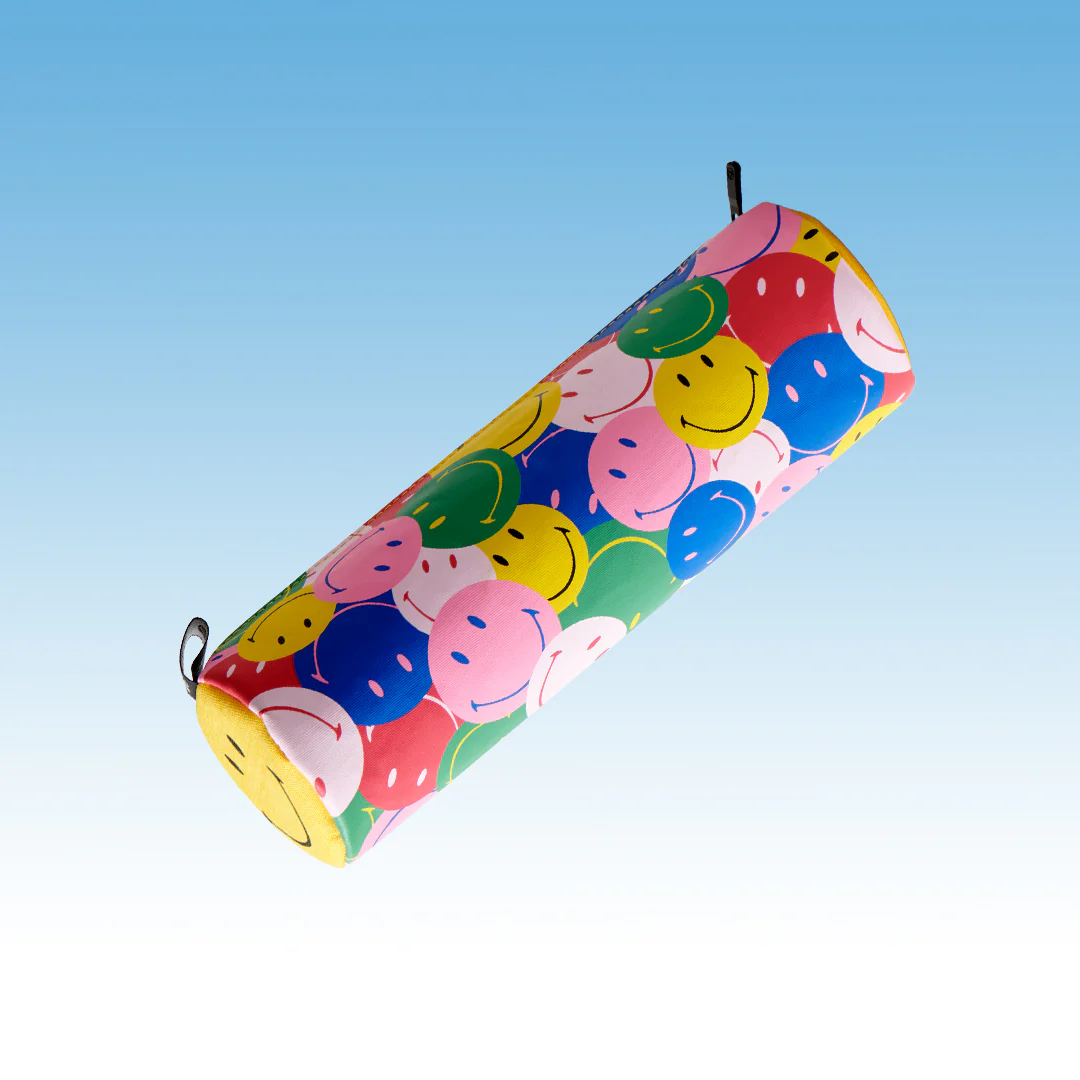 SmileyWorld Cylinder Pen Case - Image 2