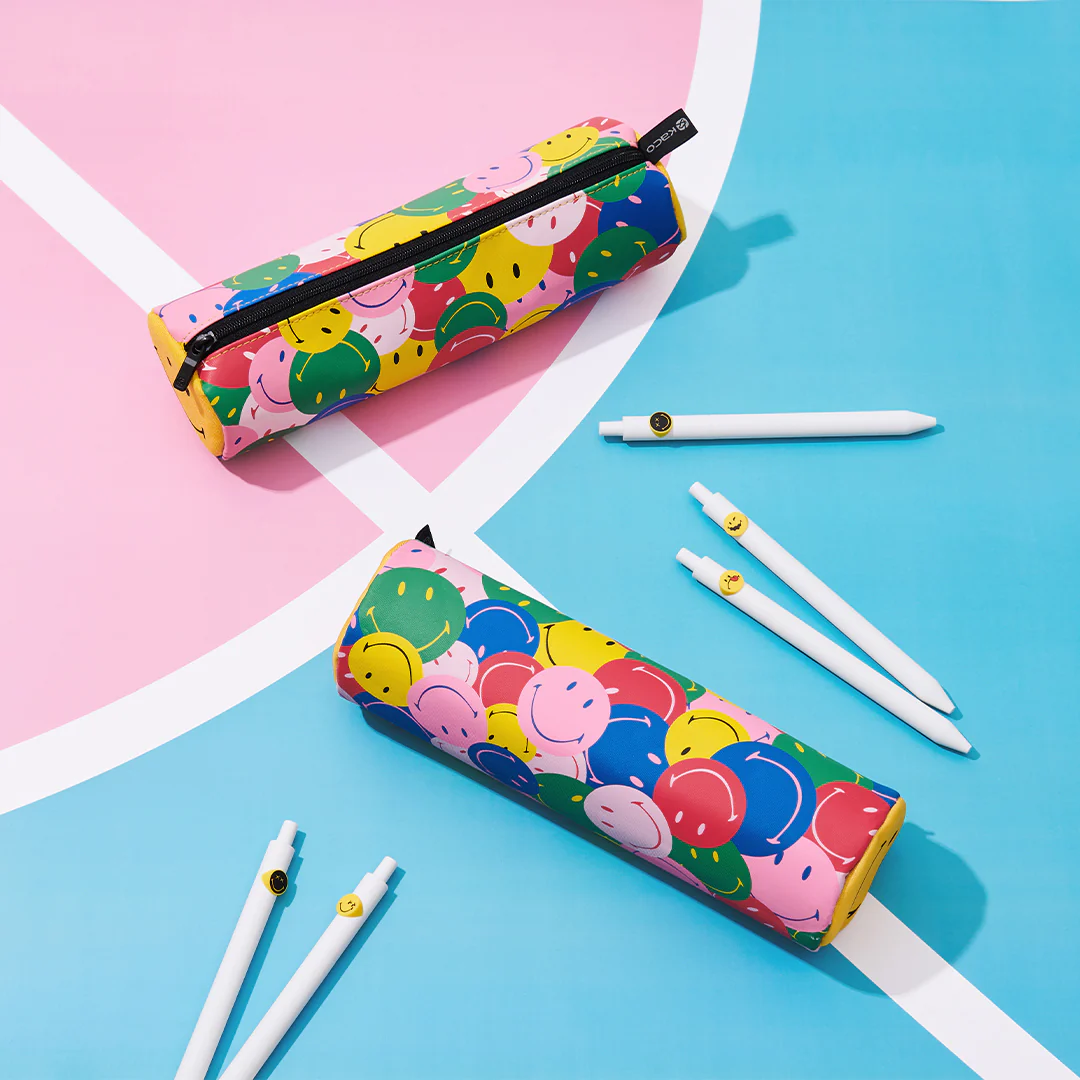 SmileyWorld Cylinder Pen Case - Image 6